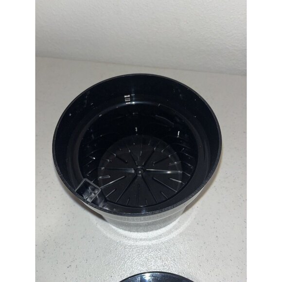 Mr. Coffee 2 Quart Iced Tea Pot Replacement Pitcher Brew Basket & Lid TM1 Model - Picture 6 of 7